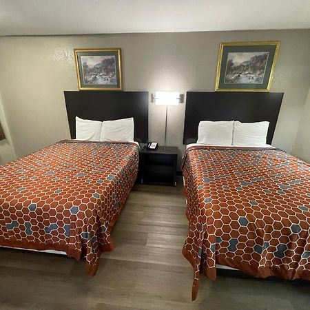 Royal Inn Motel 프레드릭스버그 외부 사진