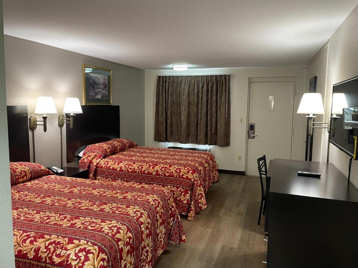 Royal Inn Motel 프레드릭스버그 외부 사진