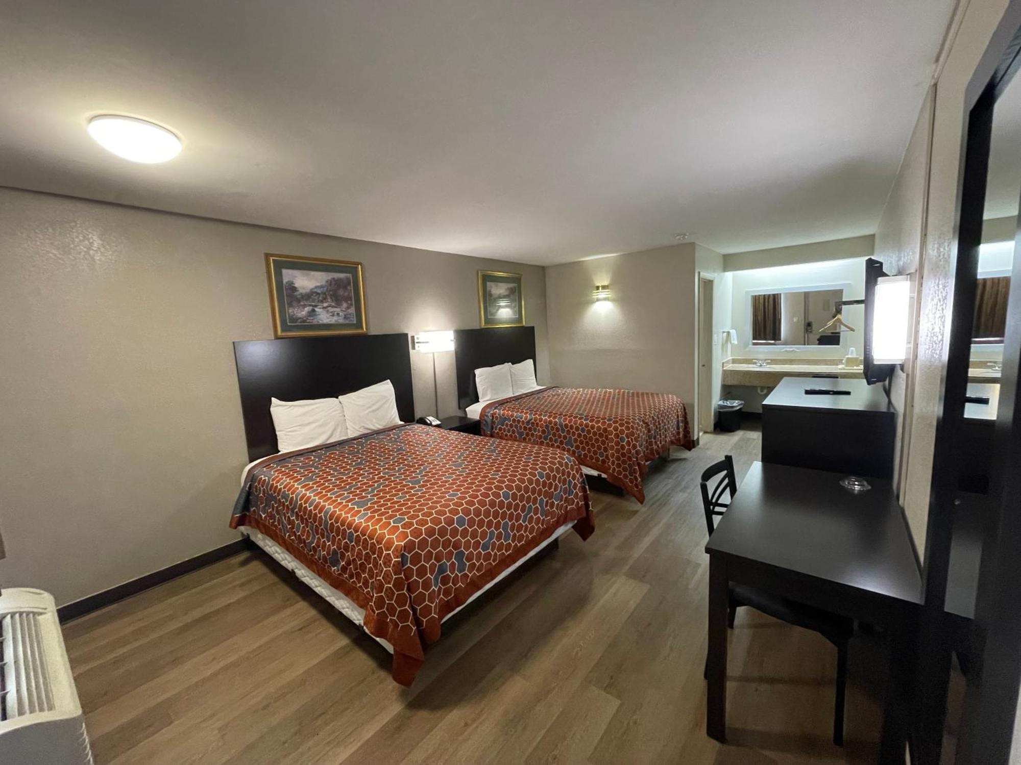 Royal Inn Motel 프레드릭스버그 외부 사진