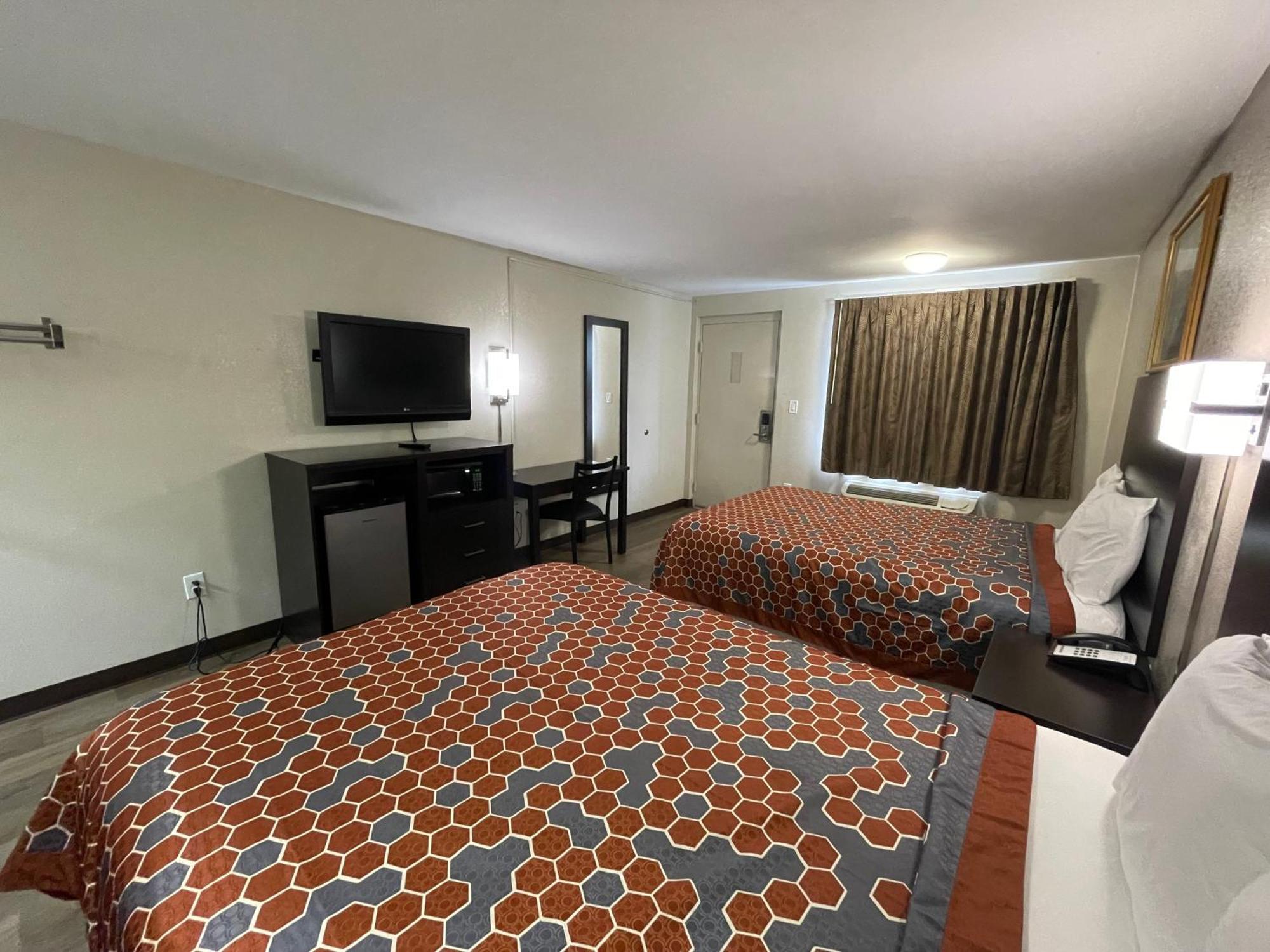 Royal Inn Motel 프레드릭스버그 외부 사진